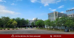 Khuôn viên học viện Công Nghệ Đông Quan